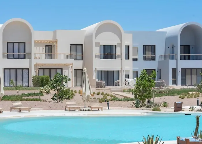 Apartment Ground Floor One Bedroom In Kamaran